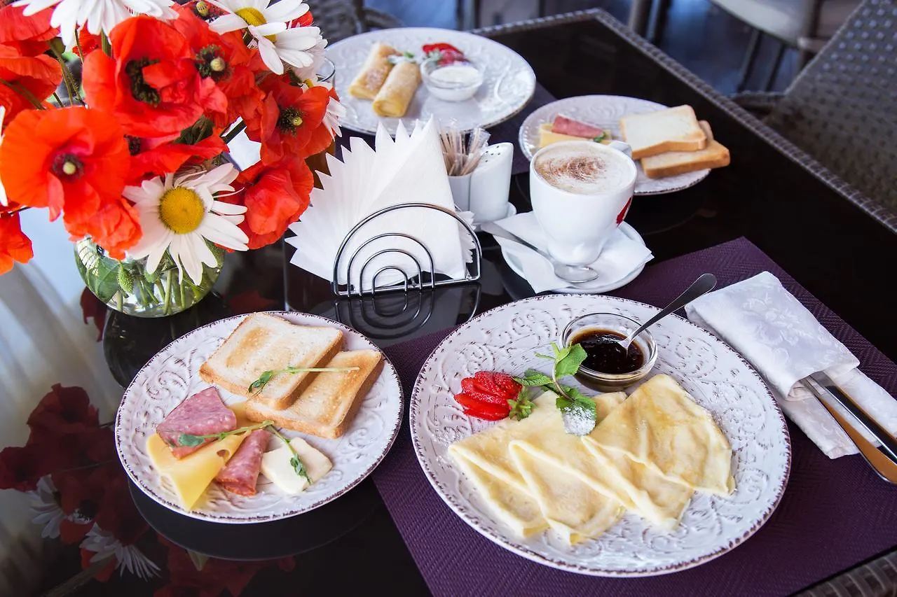 Hotel Fiesta Kiev Kyiv
